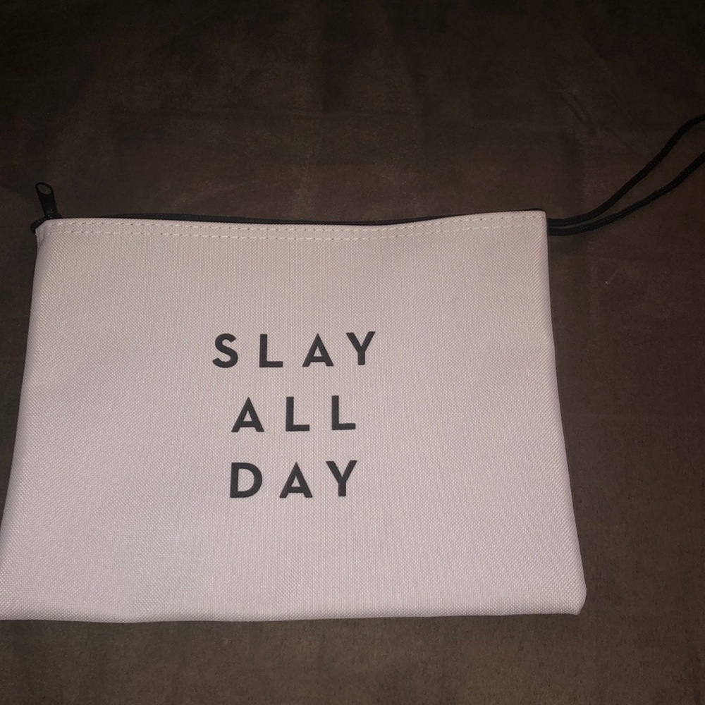 Zipper Wristlet